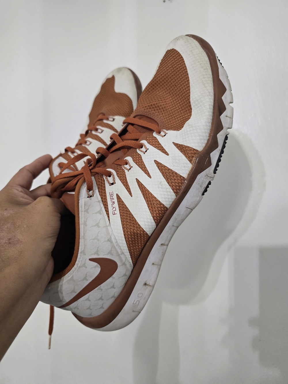 Nike Men’s Flywire Training Shoe - Rust/White